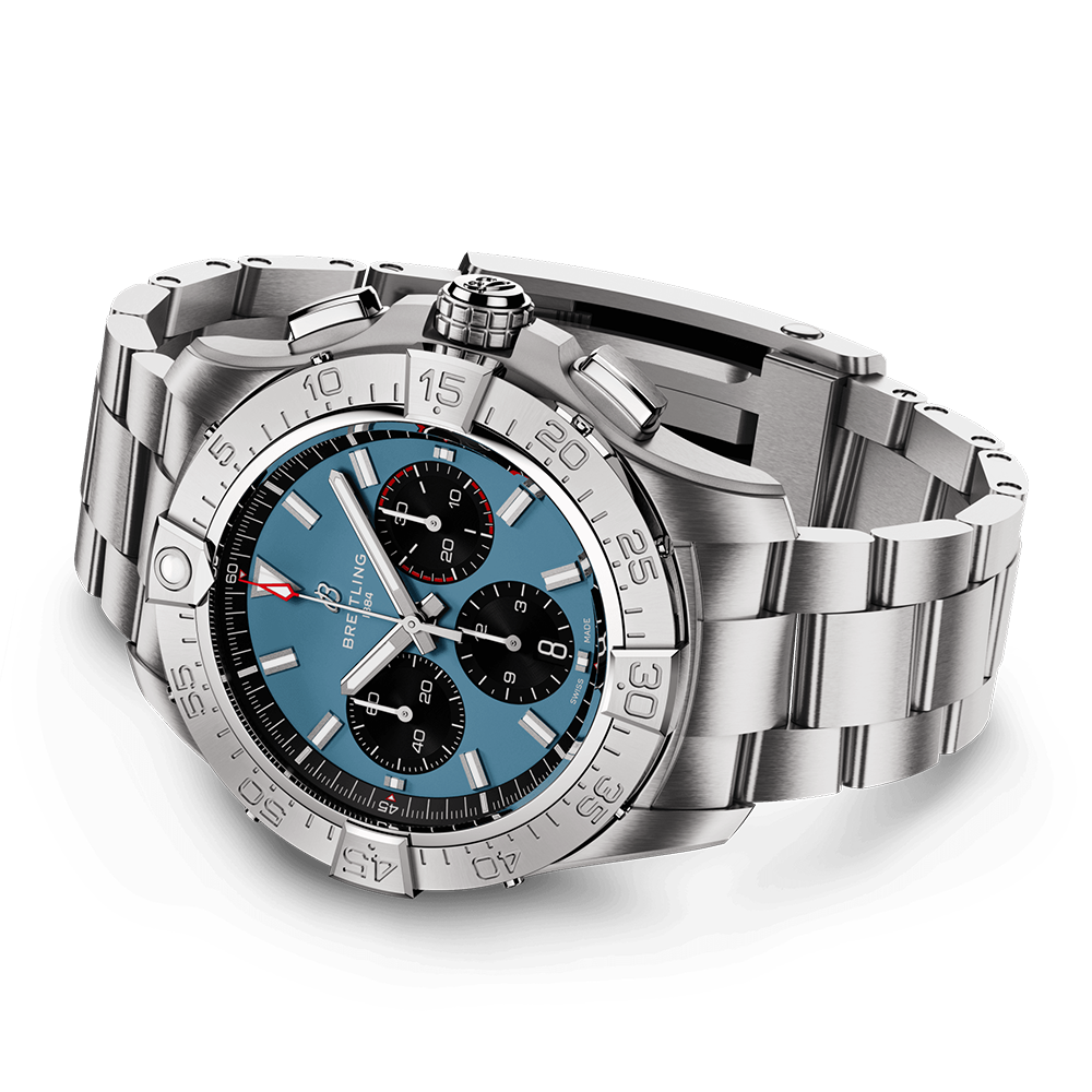 Breitling Avenger B01 44 AB0147101C1A1