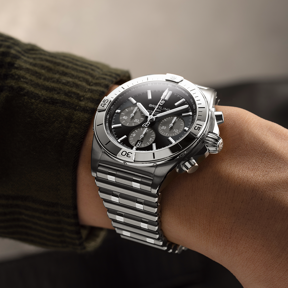 Breitling Chronomat B01 42 UK Edition AB01341B1B1A1
