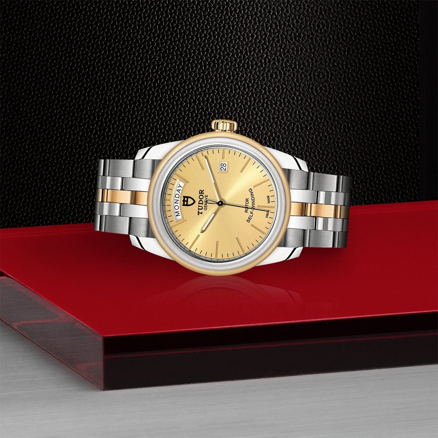 TUDOR Glamour Date+Day 39mm M56003-0005