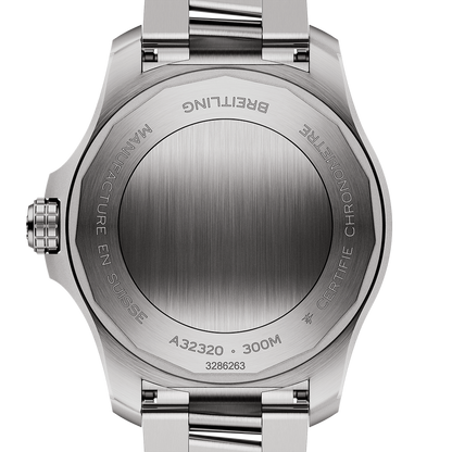 Breitling Avenger 44 A32320101B1A1
