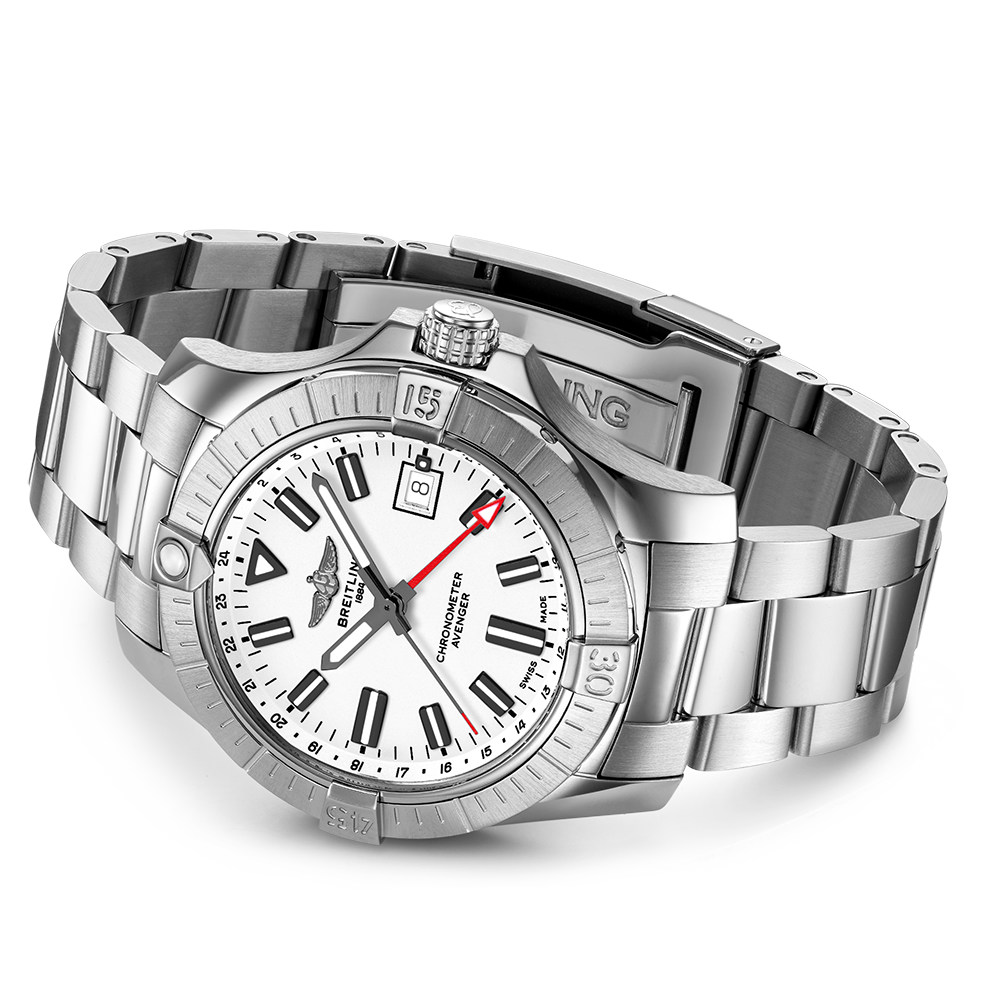 Breitling Avenger Automatic GMT 43 A32397101A1A1