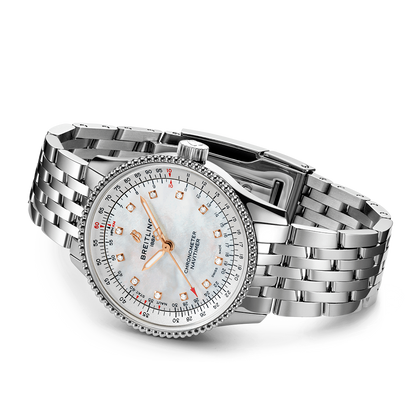 Breitling Navitimer Automatic 35 A17395211A1A1