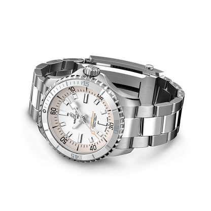 Breitling Superocean Automatic 36 A17377211A1A1