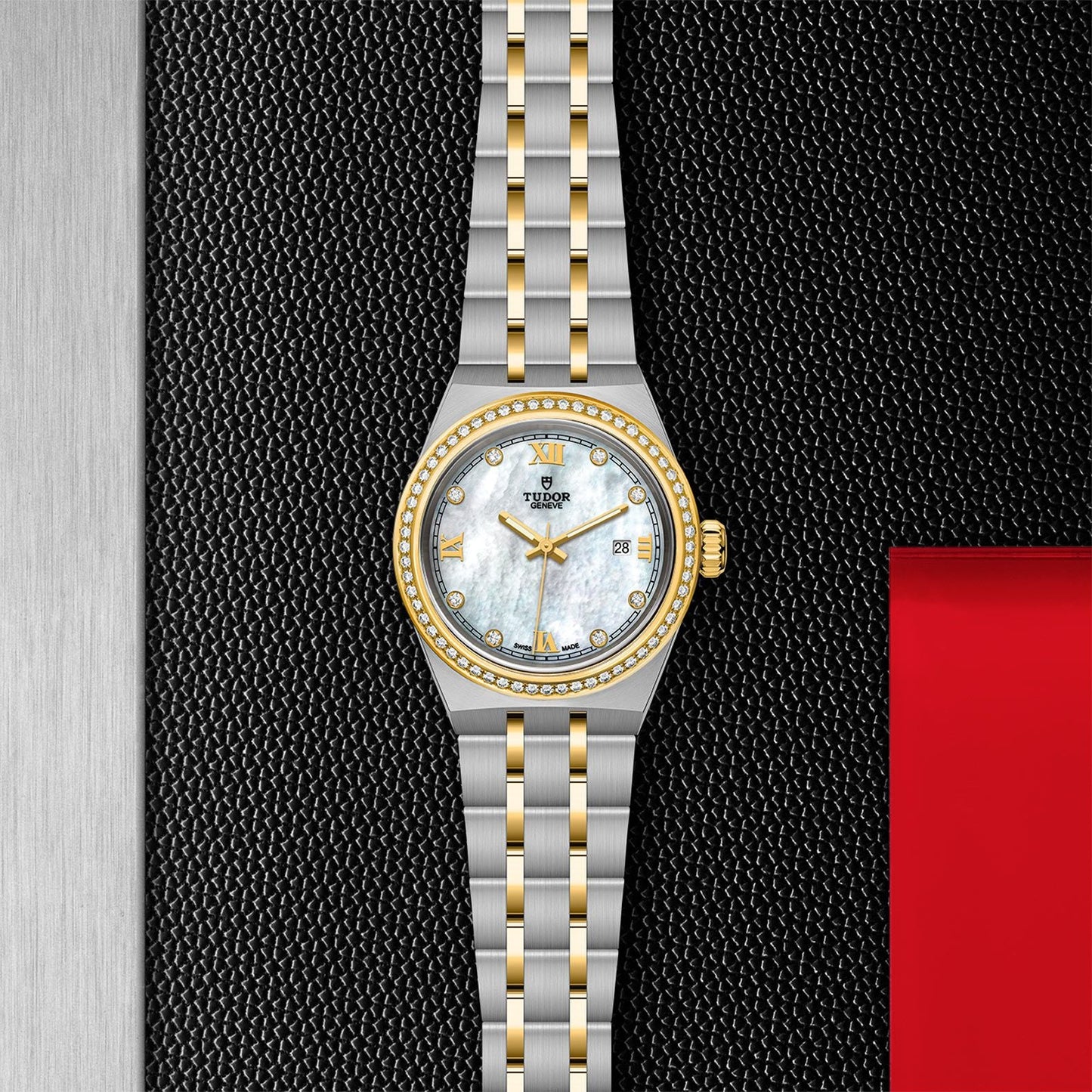 TUDOR Royal 28mm M28323-0001