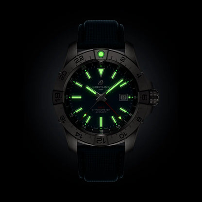 Breitling Avenger GMT 44 A32320101C1X1