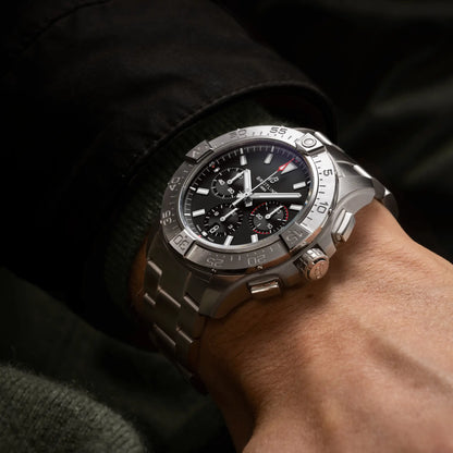 Breitling Avenger B01 44 AB0147101B1A1