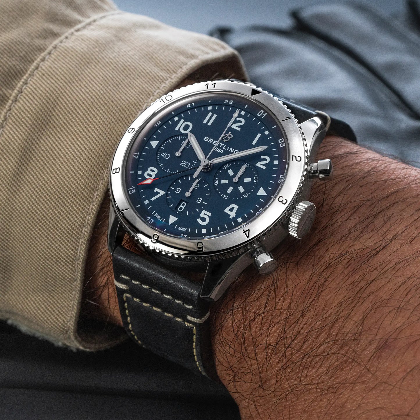 Breitling Super AVI B04 GMT 46 AB04451A1C1X1