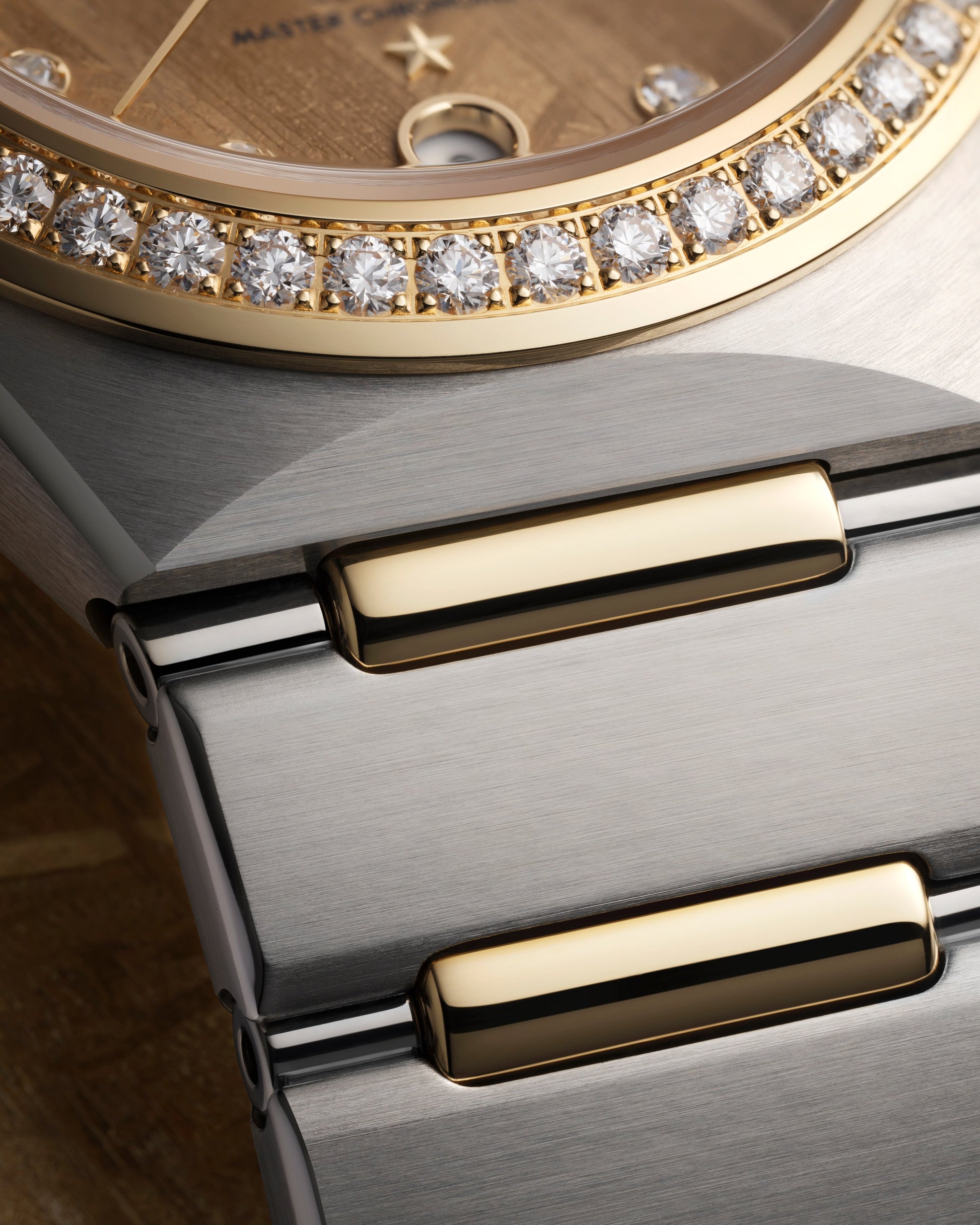 Constellation 29 mm, steel ‑ yellow gold on steel ‑ yellow gold