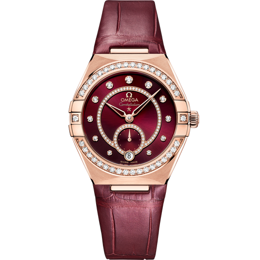 Constellation 34 mm, Sedna™ gold on leather strap