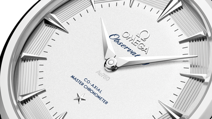 Constellation Observatory 39.4 mm, Canopus Gold™ on alligator