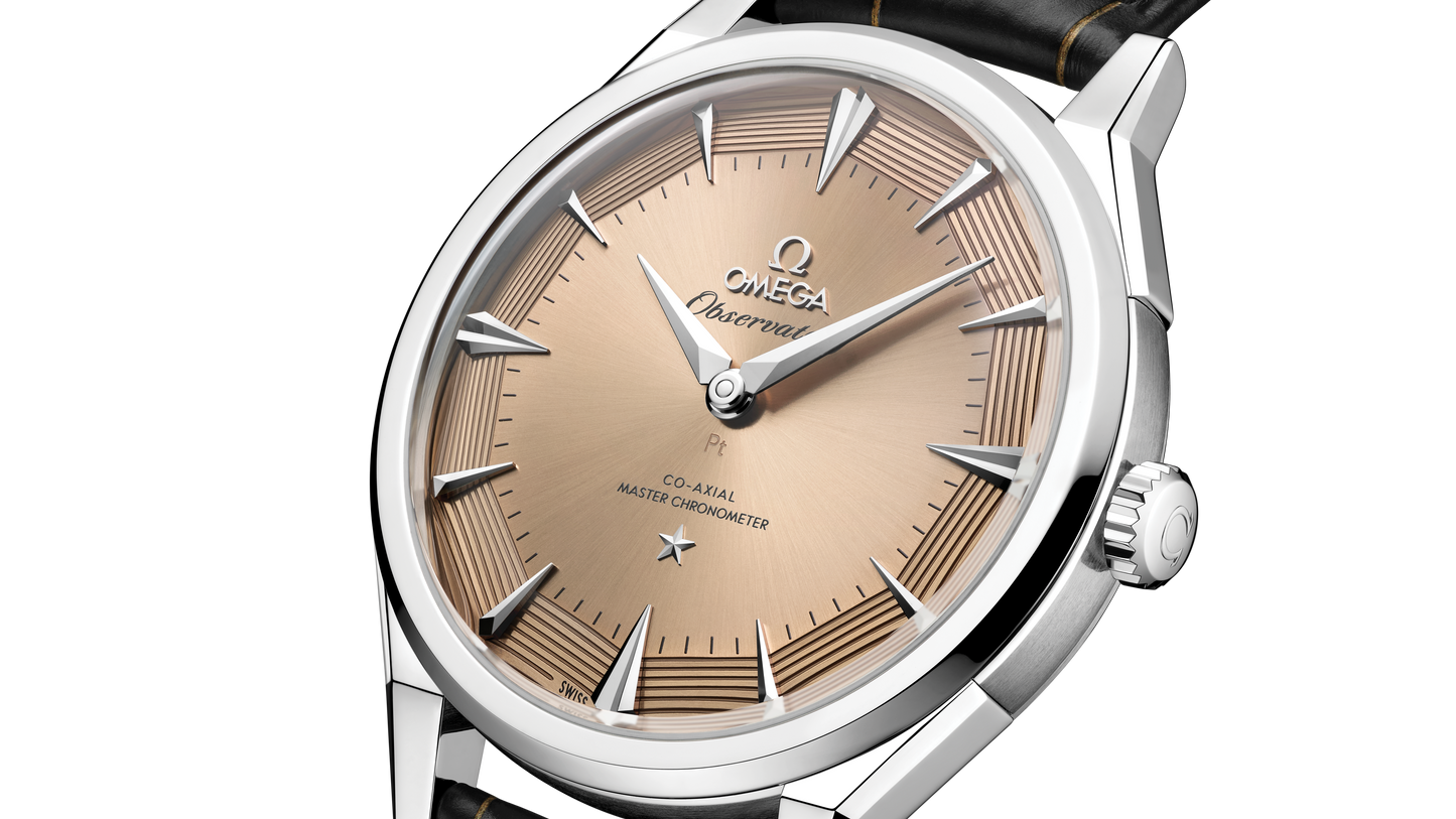 Constellation Observatory 39.4 mm, platinum‑gold on alligator
