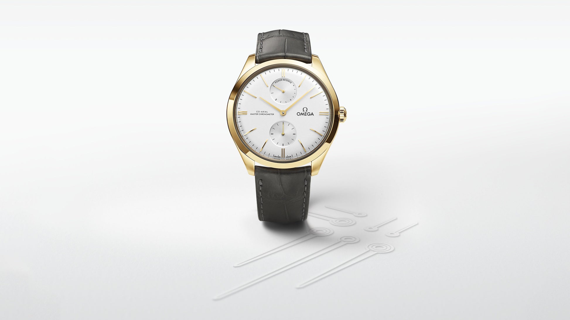 De Ville Trésor 40 mm, yellow gold on leather strap