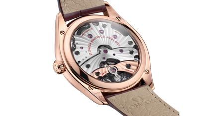 De Ville Trésor 40 mm, Sedna™ gold on leather strap