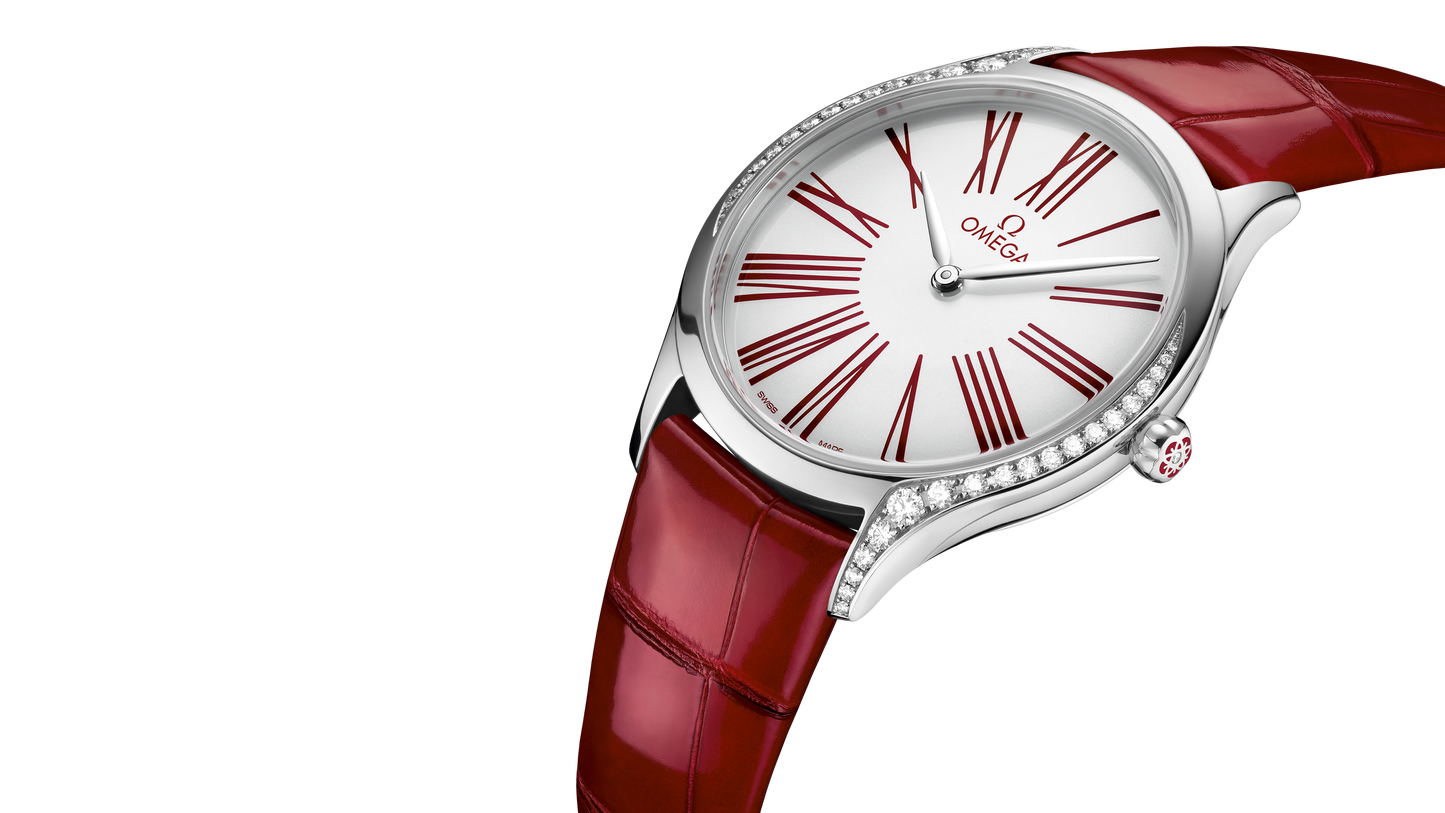 De Ville Trésor 36 mm, steel on leather strap