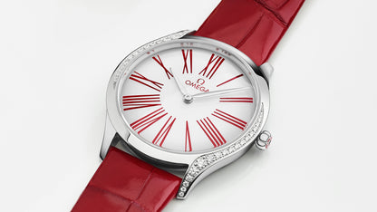 De Ville Trésor 36 mm, steel on leather strap