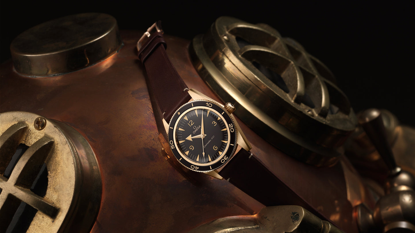 Seamaster 300 41 mm, Bronze gold on leather strap