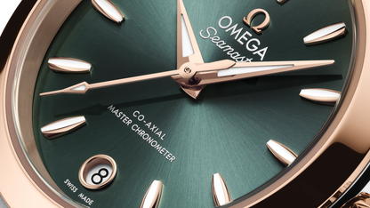 Seamaster Aqua Terra 150M 30 mm, steel ‑ Sedna™ gold on steel ‑ Sedna™ gold