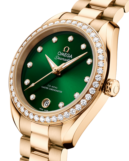 Seamaster Aqua Terra 150M 30 mm, Moonshine™ gold on Moonshine™ gold
