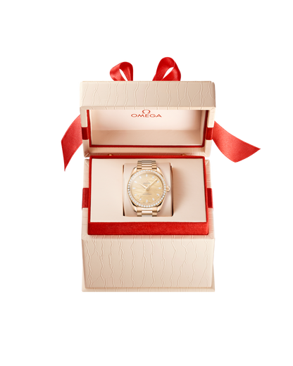 Seamaster Aqua Terra 150M 38 mm, Moonshine™ gold on Moonshine™ gold