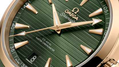 Seamaster Aqua Terra 150M 41 mm, Moonshine™ gold on rubber strap