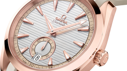 Seamaster Aqua Terra 150M 41 mm, Sedna™ gold on rubber strap