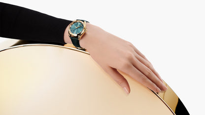 Seamaster Aqua Terra Shades 34 mm, Moonshine™ gold on leather strap