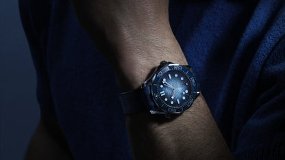 Seamaster Diver 300M 42 mm, steel on rubber strap