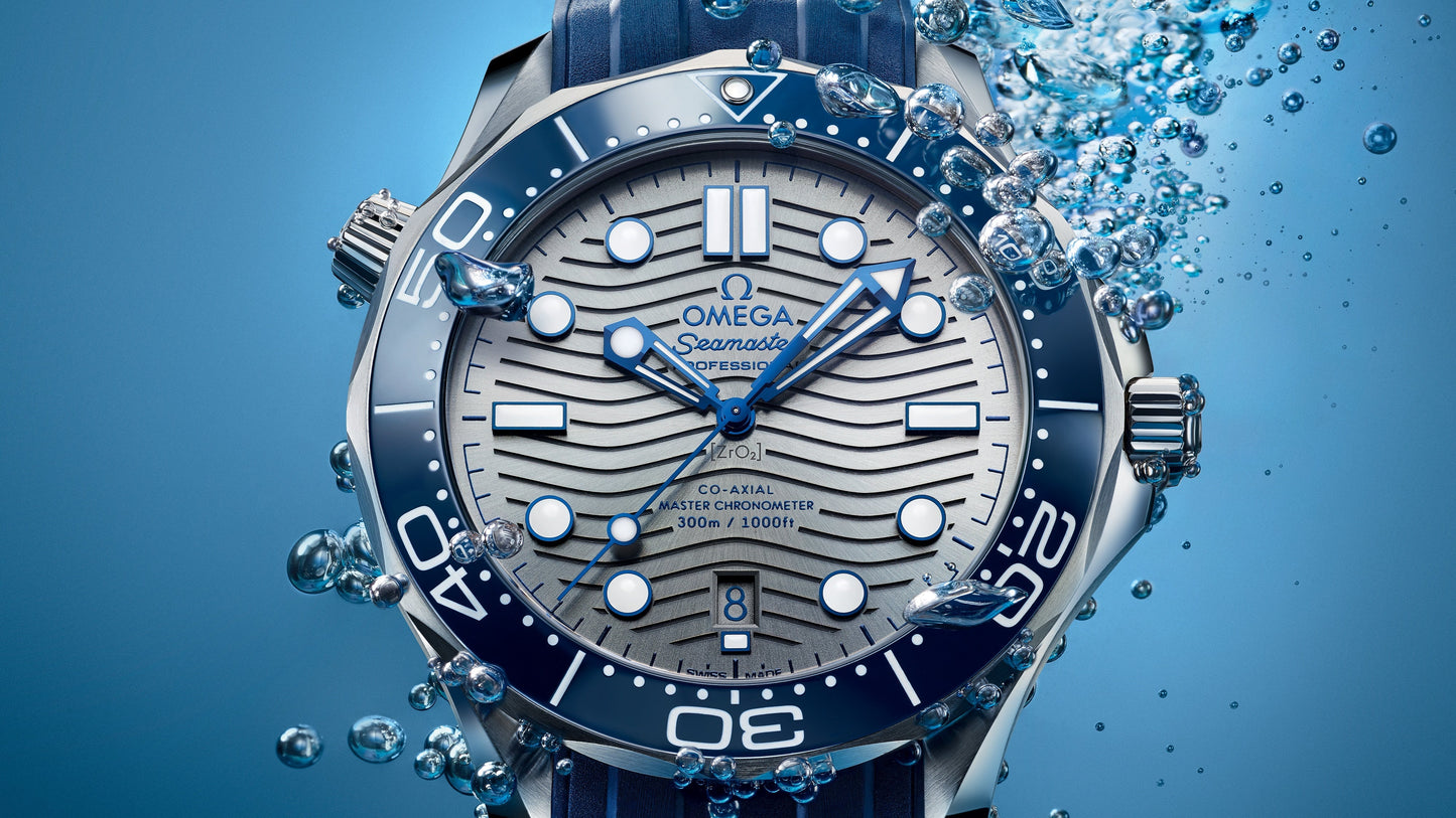 Seamaster Diver 300M 42 mm, steel on rubber strap