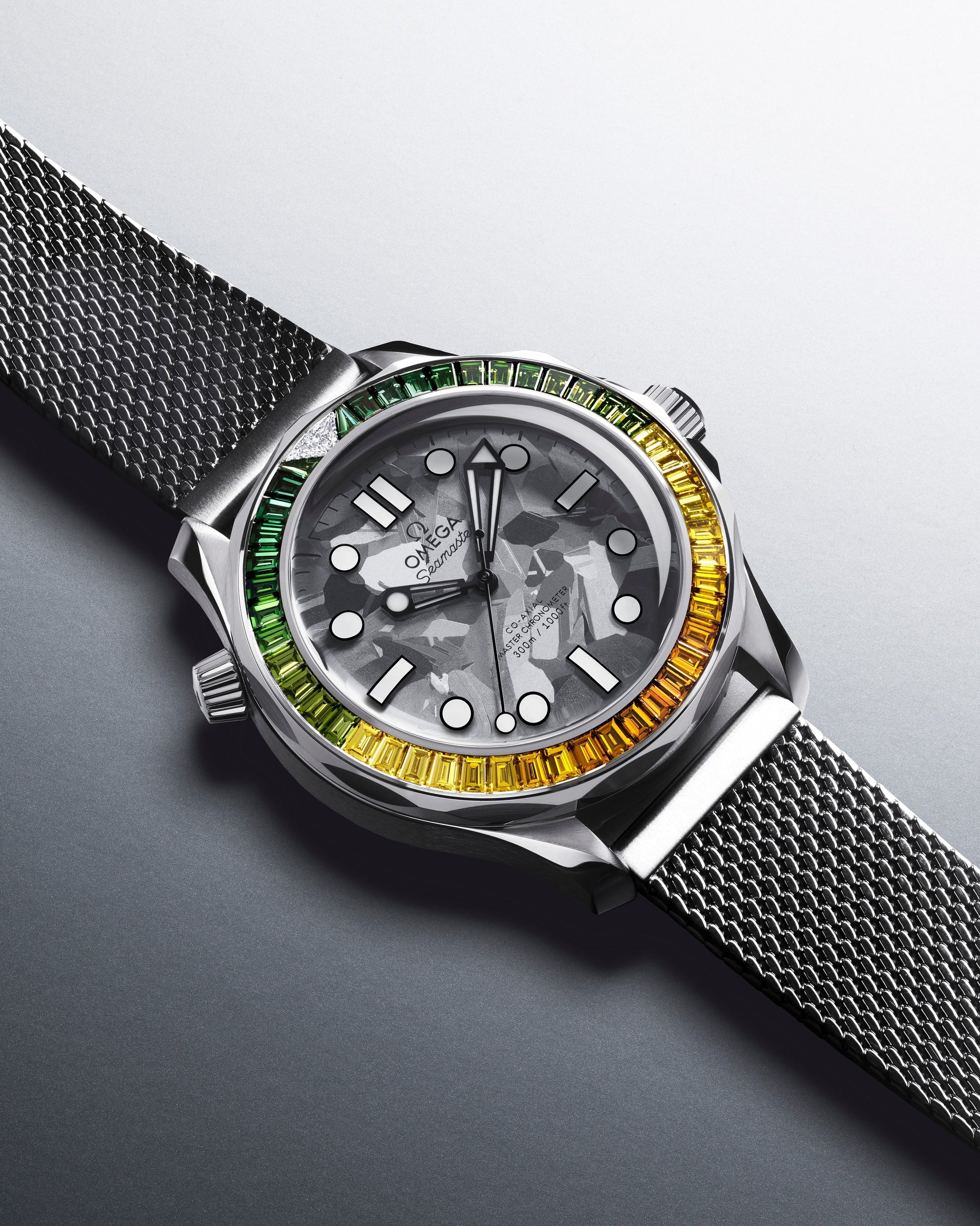 Seamaster Diver 300M 42 mm, Canopus Gold™ on Canopus Gold™
