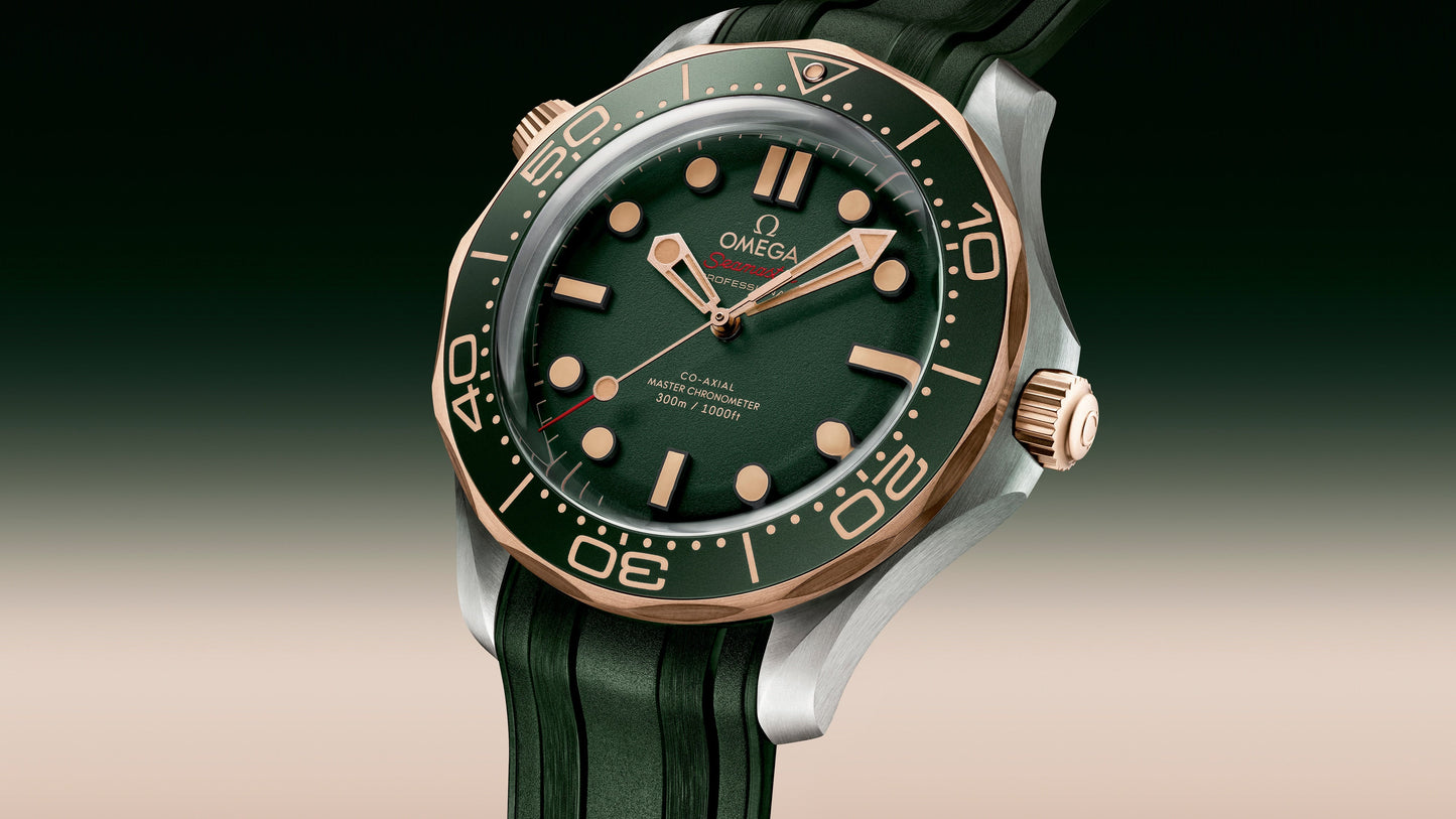 Seamaster Diver 300M 42 mm, titanium ‑ Bronze gold on rubber strap