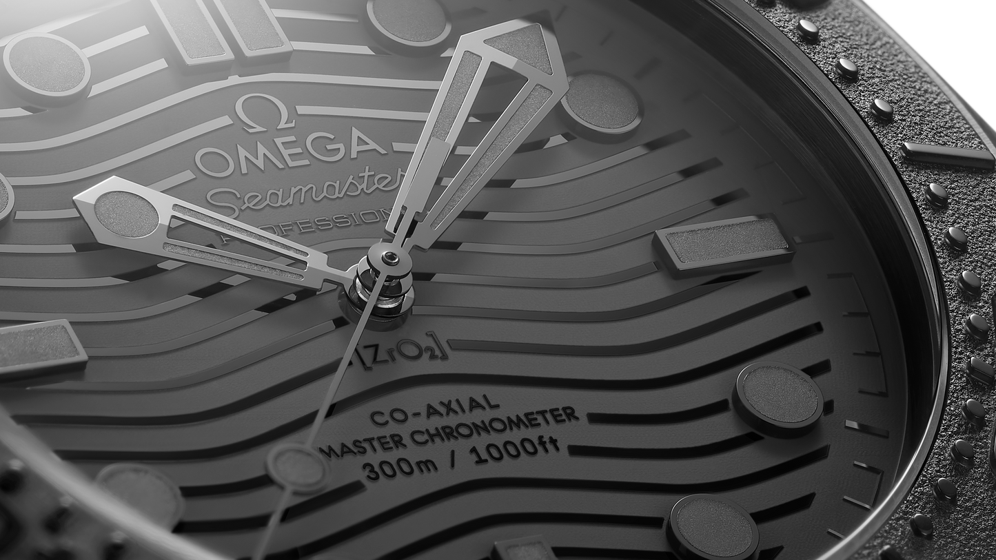 Seamaster Diver 300M 43.5 mm, black ceramic on rubber strap