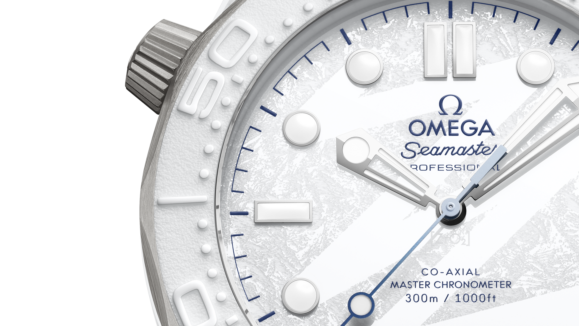 Seamaster Diver 300M 43.5 mm, white ceramic ‑ titanium on rubber strap