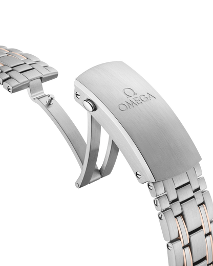 Seamaster Diver 300M 44 mm, steel ‑ Sedna™ gold on steel ‑ Sedna™ gold