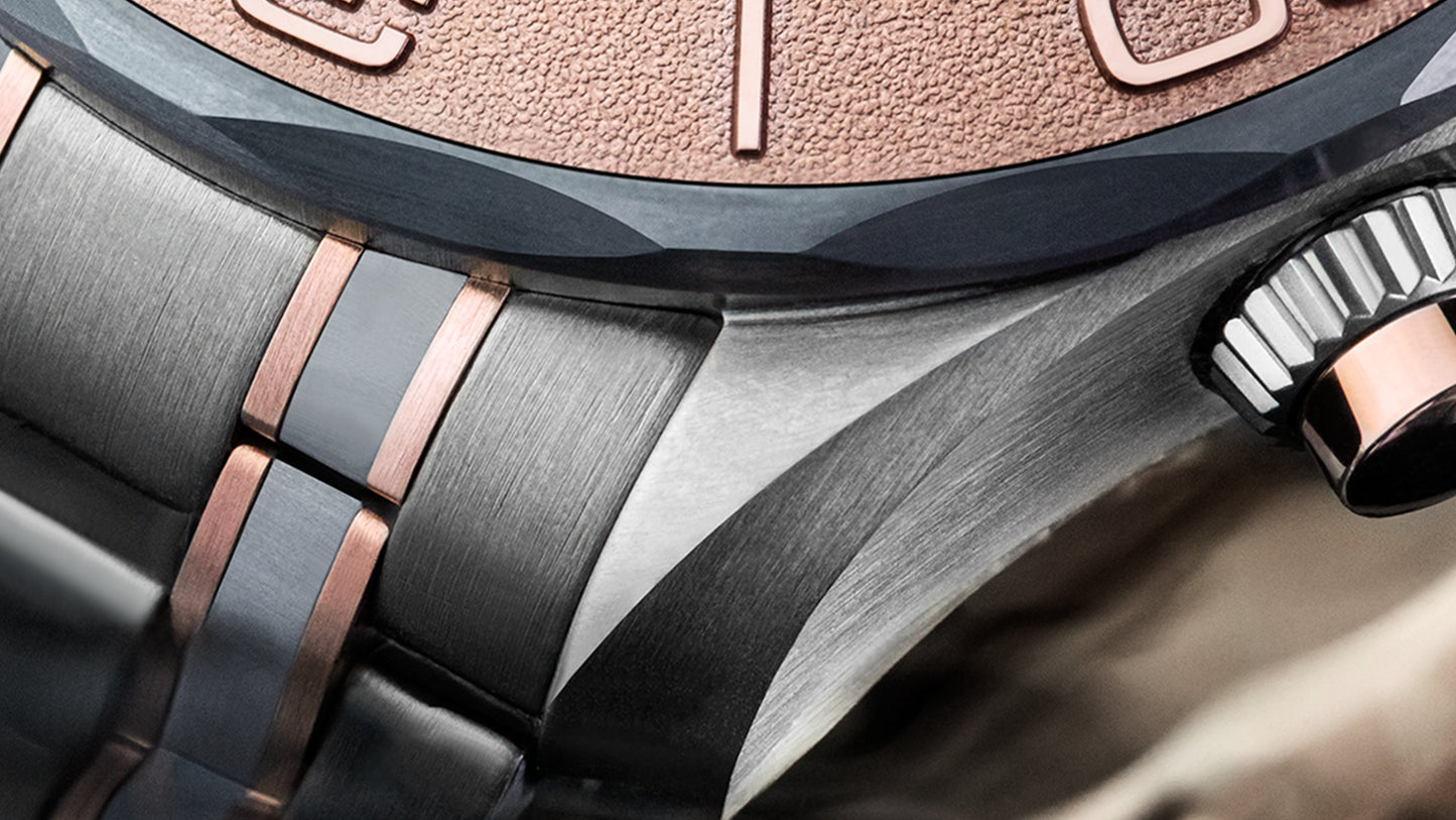 Seamaster Diver 300M 44 mm, titanium ‑ tantalum ‑ Sedna™ gold on titanium ‑ tantalum ‑ Sedna™ gold