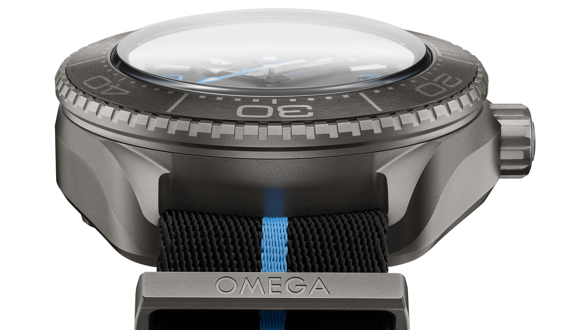 Seamaster Planet Ocean 6000M 45.5 mm, titanium on NATO strap