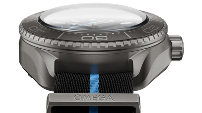 Seamaster Planet Ocean 6000M 45.5 mm, titanium on NATO strap