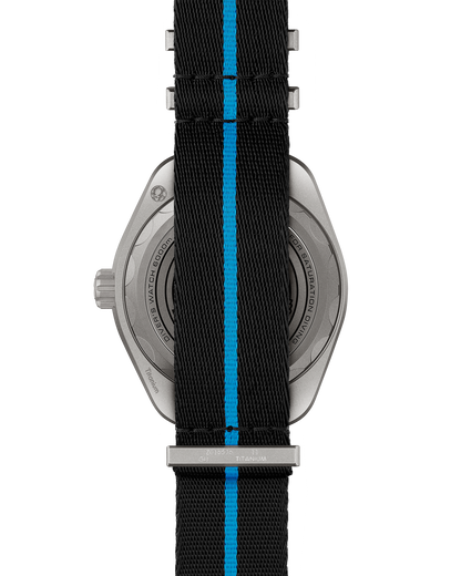 Seamaster Planet Ocean 6000M 45.5 mm, titanium on NATO strap