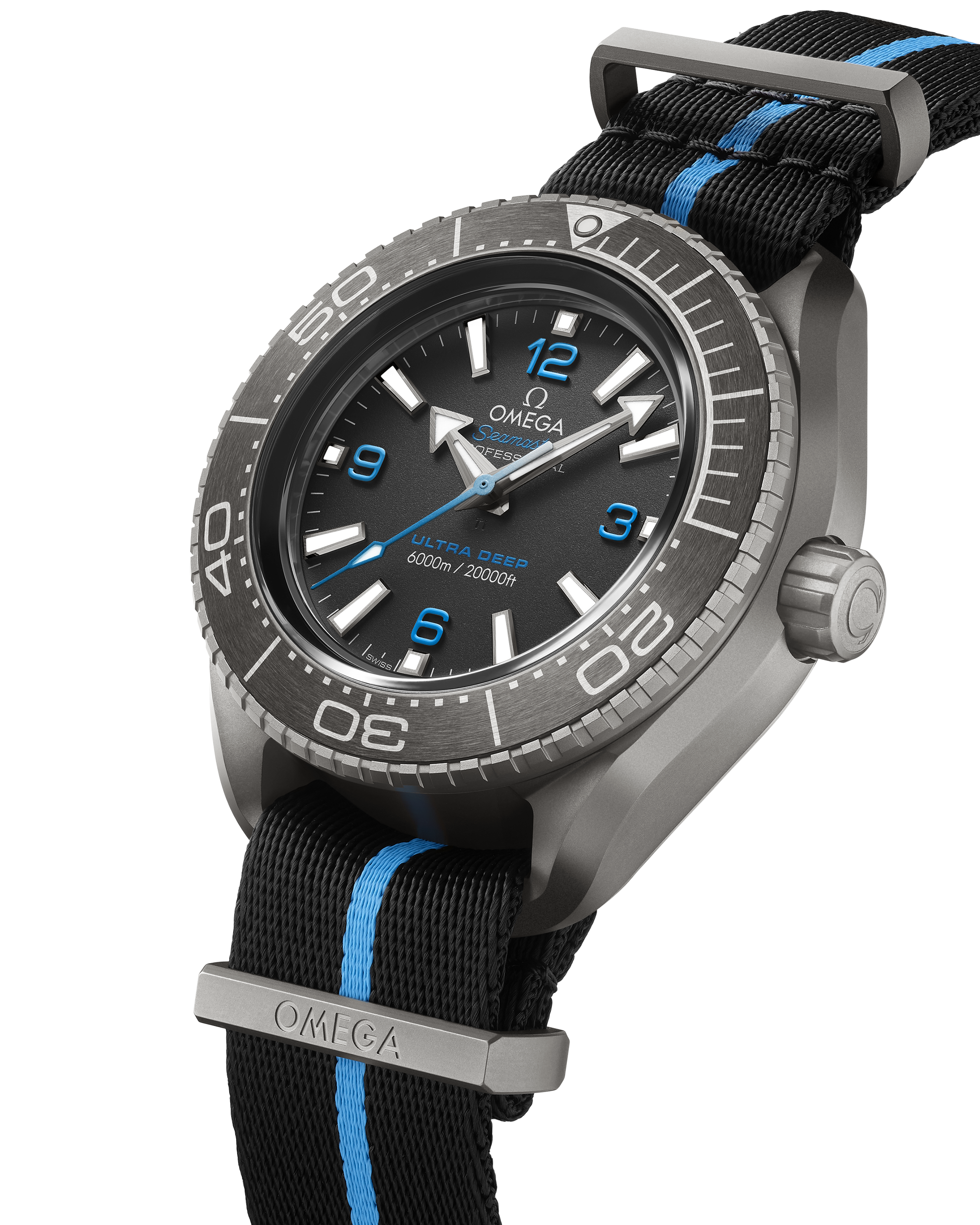 Seamaster Planet Ocean 6000M 45.5 mm, titanium on NATO strap