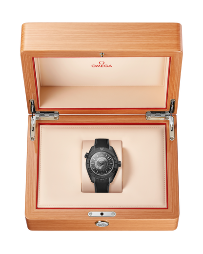 Seamaster Planet Ocean 600M 45.5 mm, black ceramic on rubber strap
