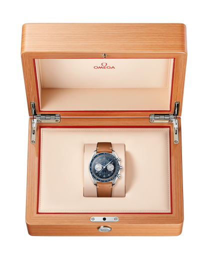 Speedmaster Chronoscope 43 mm, steel on leather strap