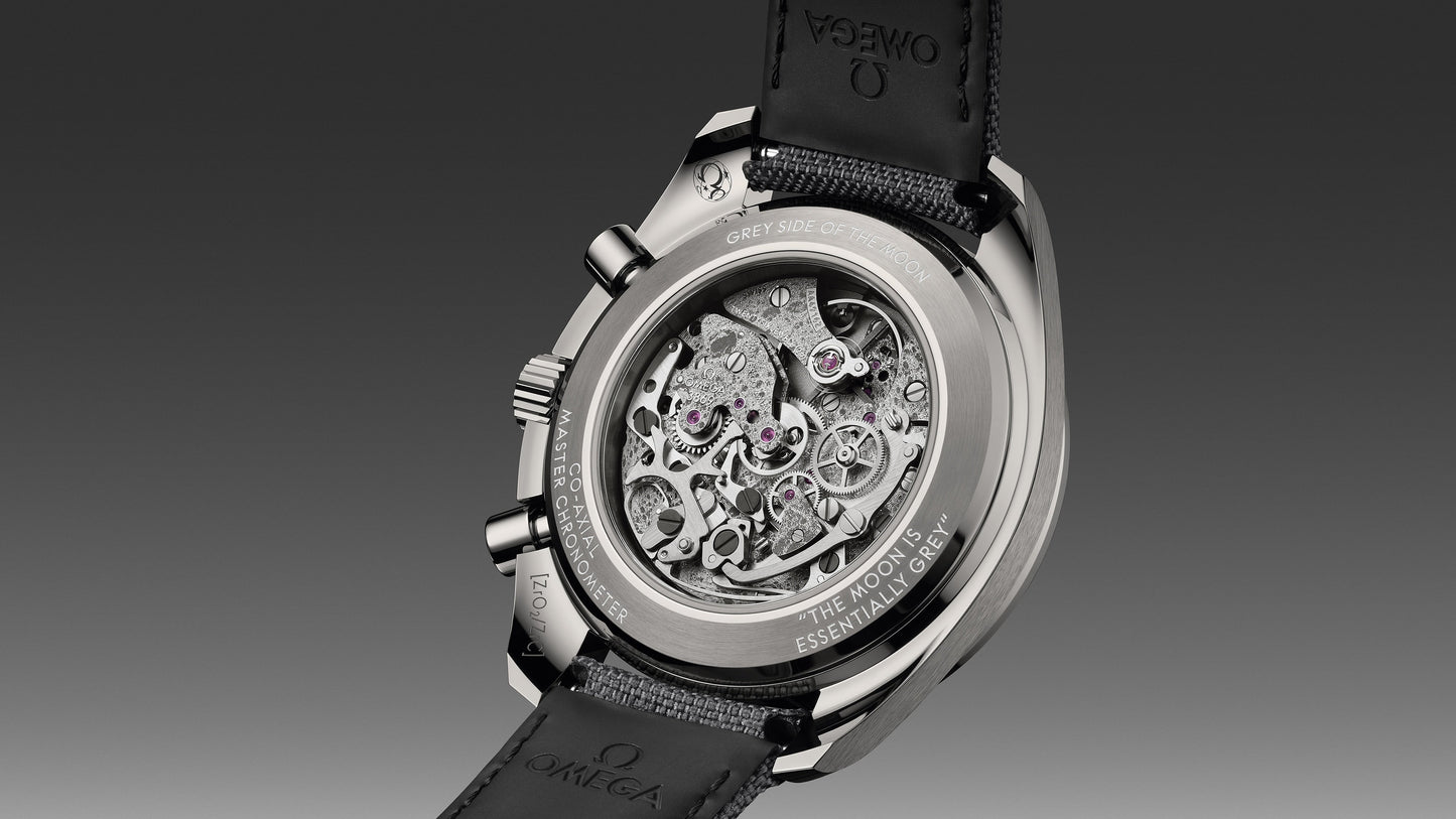 Speedmaster Dark Side of the Moon 44.25 mm, grey ceramic on coated nylon fabric strap