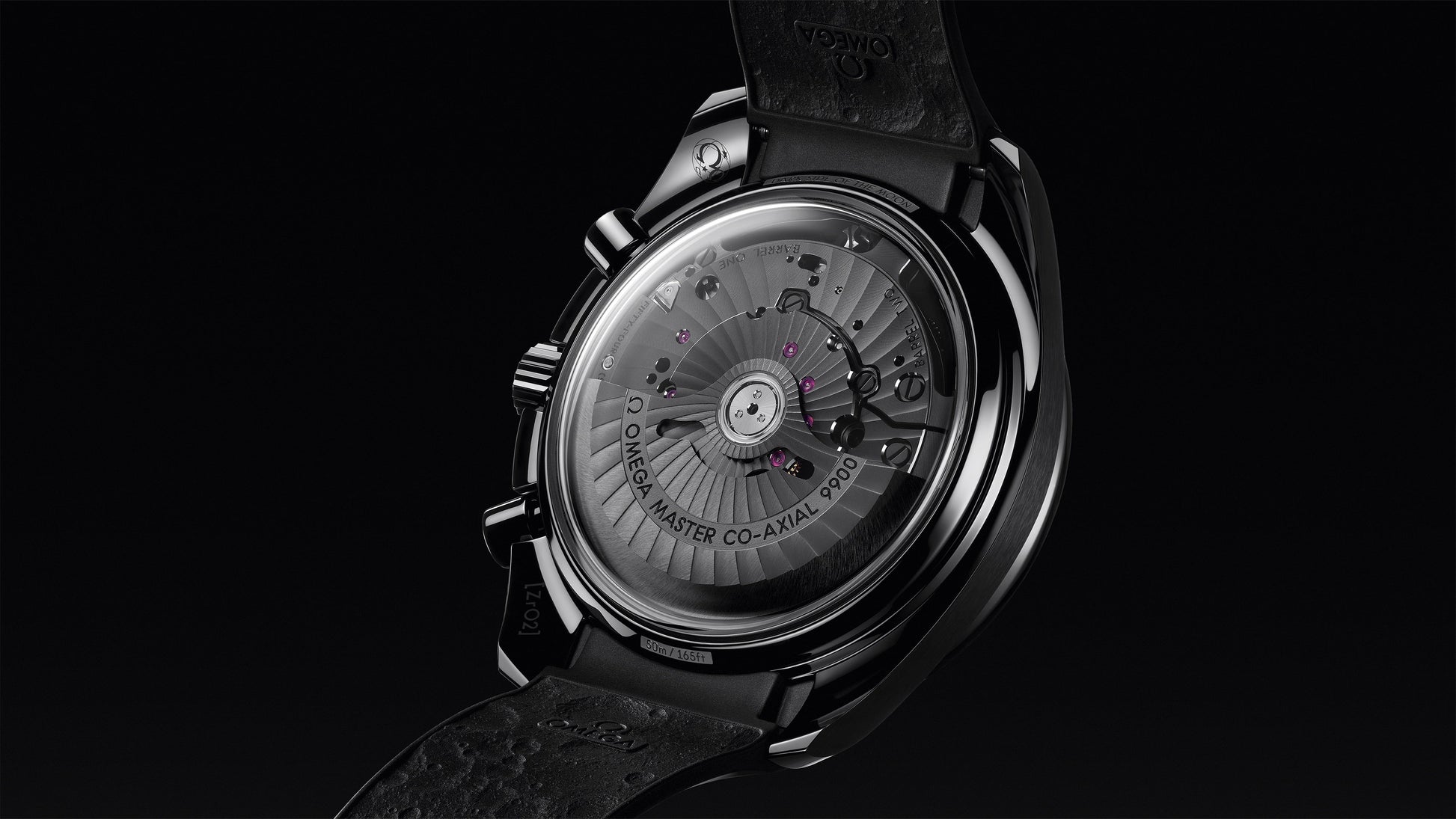 Speedmaster Dark Side of the Moon 44.25 mm, black ceramic on rubber strap