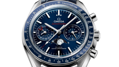 Speedmaster Moonphase 44.25 mm, steel on leather strap
