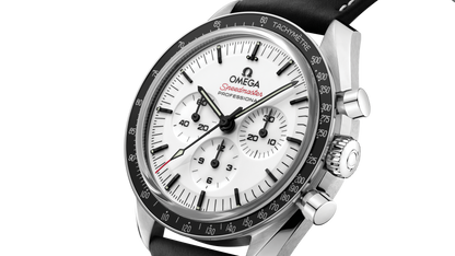 Speedmaster Moonwatch Professional 42 mm, steel on leather strap
