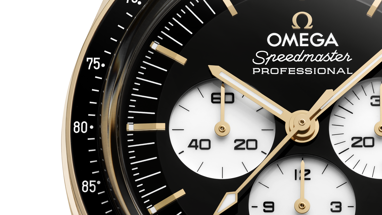 Speedmaster Moonwatch Professional 42 mm, Moonshine™ gold on Moonshine™ gold