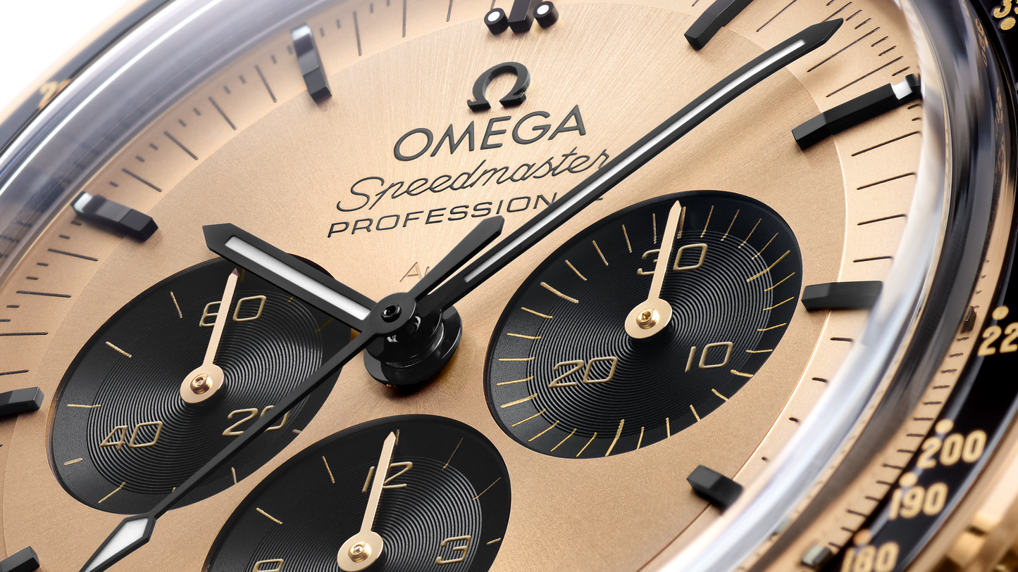 Speedmaster Moonwatch Professional 42 mm, Moonshine™ gold on Moonshine™ gold