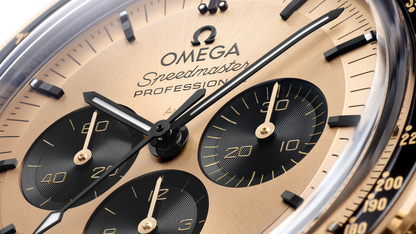 Speedmaster Moonwatch Professional 42 mm, Moonshine™ gold on Moonshine™ gold