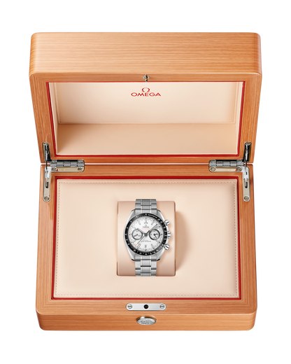 Speedmaster Racing 44.25 mm, steel on steel