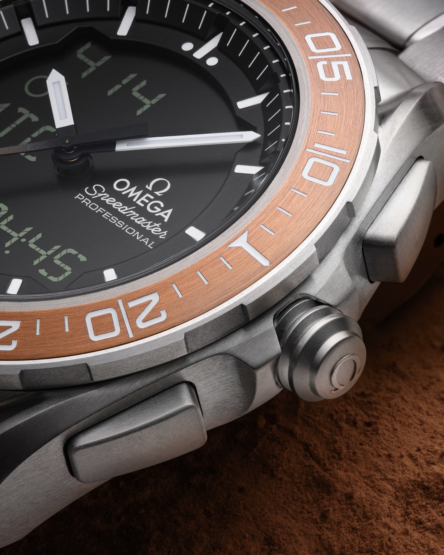 Speedmaster X‑33 Marstimer 45 mm, titanium on titanium